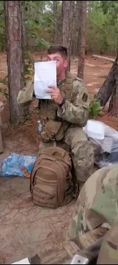 Doing map checks as drill sergeants. Land Nav at its finest lol @levibesz 😂 #landnavigation #military #drillsergeant #drilllife #sneaky #funtimes