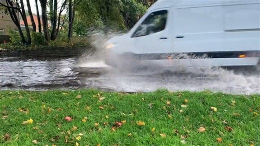11K views · 105 reactions | This was the scene on Friday on Wootton Bassett Road after heavy rain brought flash flooding and caused traffic chaos. | Swindon Advertiser | Facebook