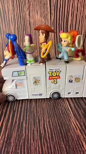 Toy Story 4 RV Burger King Memories | McDonald's Throwback Toys