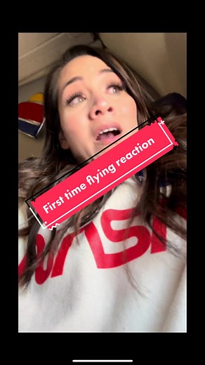 First time flying reaction video 😅😅😅 Definitely a first of many 🫶🏽💕 watch til the end 😬😂 #reactionvids #firsttimeflying