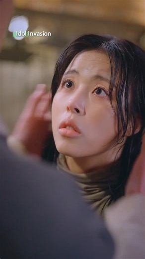 722K views · 9.4K reactions | Whoa, that is jaw-dropping! #iqiyi #idolinvasion #kdrama #verticaldrama #shortdrama #mustwatch #爱奇艺 #微剧 #爱豆南侵 | iQIYI | Facebook