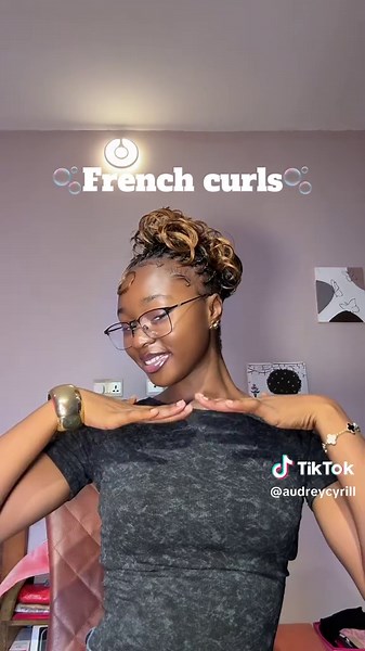 French Curls Hairstyle Tutorial with Hair Extensions