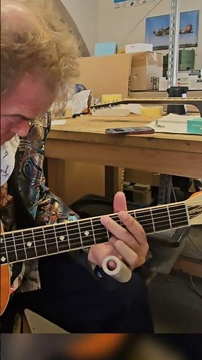 How To Play Easy Basic Slide Riffs On A Resophonic Guitar.