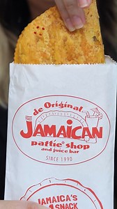 Can you resist the urge to grab a Jamaican Pattie? Grab your favorite crispy and flakey merienda now! Visit the nearest Jamaican Pattie branch now! Also available online at www.BalaiMart.com You may also order through: Mobile: 0961.308.0808 Viber: 0961.309.0909 Baked and frozen par-baked Jamaican Patties are also available at Balai Pandesal, Babot's Farm, and Soy & Bean Branches. #JamaicanPattiePh #DeOriginalJamaicanPattie #HouseOfFruitas | Jamaican Pattie PH