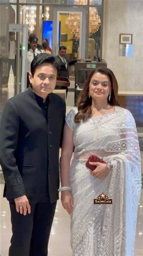 Stylish and in love — Apurva Mehta with his better half 🫠🫶🏻🥰❤️#starshowcase #apoorvamehta