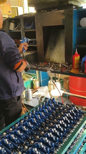 Spray Gun Quality Test | Real-Time Inspection Before Use 🔍✅