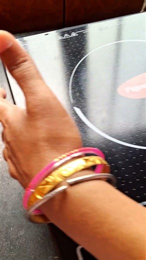 LPG Shortage me.... #lpgshortage #induction #inductioncomeback #lpg #lpgproblem #lpgsolution