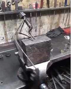 ⚖️ Striking the perfect balance between managing your business and spending too much time building up your online presence can be tricky! One way to prioritise your time is by outsourcing your business' social media to a team you can trust. Outsourcing your social media allows you to focus on the other aspects of your business while allowing someone else to do the hard work of creating and curating posts. Finding meaningful content, strategising, engagement, and regular posts can be time consumi