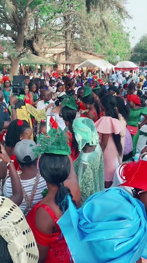 lyon_shot_studio (@lyon_shot_studio)’s videos with Sign Of A Victory (feat. Soweto Spiritual Singers) (The Official 2010 FIFA World Cup(TM) Anthem) - R.Kelly