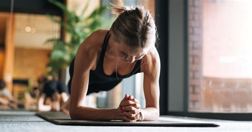 Confused about the different types of strength training? A top trainer explains, plus shares which is the most effective