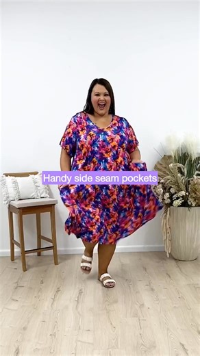 ✔️ Our stretch dresses are throw on and go, no zips, no buttons, just comfort and confidence 🙌 Available in 3 prints, sizes 18–32 and no they are not polyester, we use a beautiful rayon stretch fabric 💕 https://shorturl.at/9h1ZH | Curvaceous Plus Size Clothing