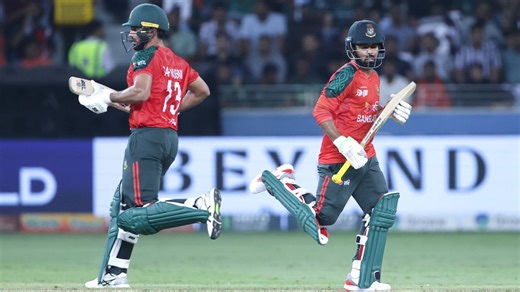 Bangladesh beat Sri Lanka, Bangladesh won by 4 wickets (with 1 ball remaining)