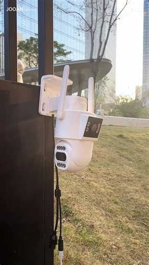 Wasserdichte Outdoor-Kamera mit zwei Objektiven: 10-facher Zoom! #camera #cctvcamera #smartcamera #outdoorcamera #zoomcamera