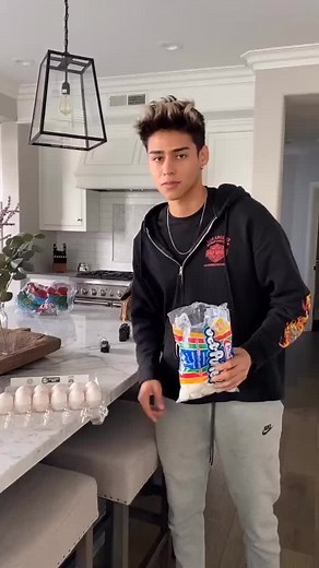 I'm sorry,bro 😭 #onthisday #2019 #throwback #andrewdavila #funnyvideos #viral #fyp #comedyvideo