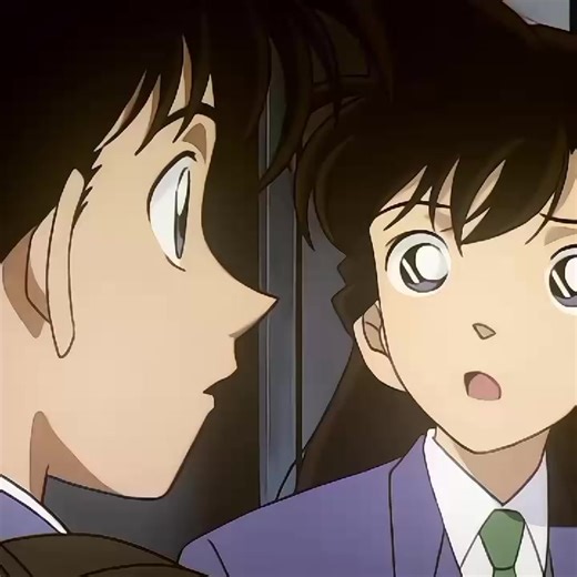 Shinichi's Transformation in Detective Conan