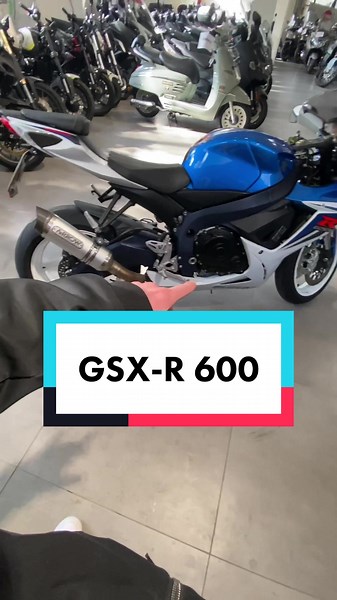 SUZUKI GSX-R 600 😈✊🏻🚀 Solo, da Stamoto Milano. #moto #motorsport #honda #suzuki #gsxr #suzukigsxr #suzukigsx #milano #finanziamento #concessionario #vendita #bike #venduta #superbike