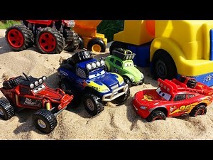 Мультики про МАШИНКИ Гонки по песку - Молния Маквин и Крутые машинки для детей по бездорожью CARS 3