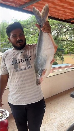 10KG BASA FISH FRY😱 BIGGEST FISH OF INDIA😍🔥 #seafood #shorts #foodie