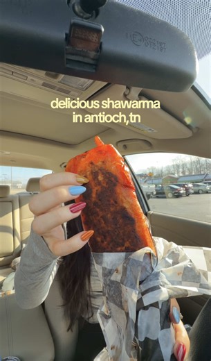 Delicious Shawarma Experience at Al Madina Market in Nashville