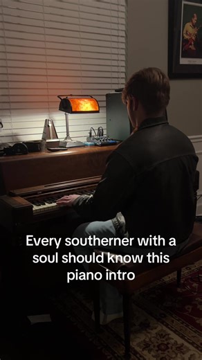 Fly High: The Soulful Piano Intro of Free Bird