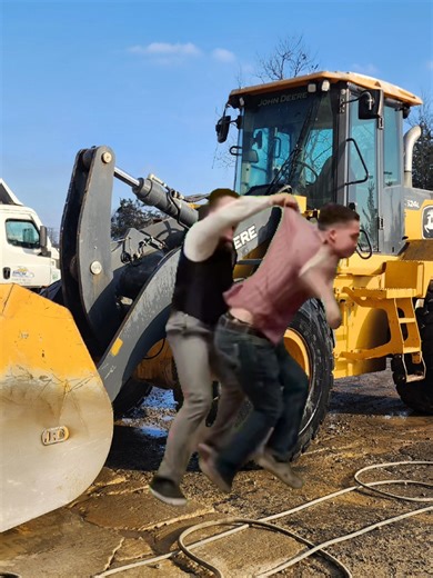 Batcher and Loader Operator in Concrete Mixing