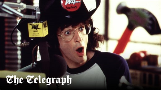 How Howard Stern went from obscene shock jock to Kamala Harris’s ‘woke’ lapdog