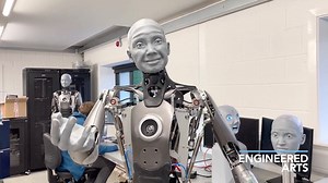 AI Humanoid Robot Makes Realistic Facial Expressions