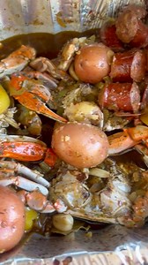 515K views · 15K reactions | Have y’all ever tried barbecue crabs? 呂 #Louisiana #ralphthebaker #cook #cooking #eat #eating #food | Ralphthebaker | Facebook