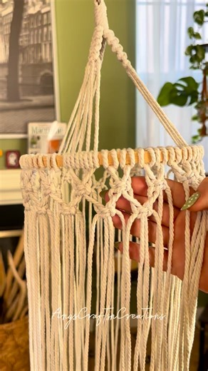 Learn the macrame switch knot with this simple tutorial. Incorporate it into your next macrame project! • Don't forget to save this video for later. • Which knots would you like to see next? Let me know in the comments! • • #macrame #macrametutorial #macrameknots #macramecommunity #macramedecor | AngscraftsnCreations Macrame