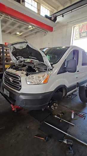 Replacing strut assembly on this Ford van.‍藺 #diesel #gas #dieselrepair #repairshop #dieselrepairs #automotive #mechanic #ford #dodge #ram #peterbilt #cummins #powerstroke #international #kenworth #diesels #service #tools #technician #shop #dieseltruck #tritontruckrepair #isuzu #brakes #trucker #truckerlife #repairs #repair #truck #vermeer | Tritontruck Repairinc | Facebook