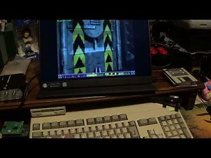 Alien Breed 3D II: The Killing Grounds on Amiga 500 + PiStorm & RTG with AB3D2_TKG_Rebuilt.lha v1.09