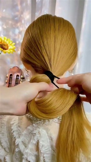 Celebrity Bun Styling Tutorial: Master It in Minutes