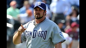 Giants claim Padres closer Heath Bell off waivers
