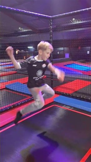 Jump'n Fly Aschaffenburg 🏀