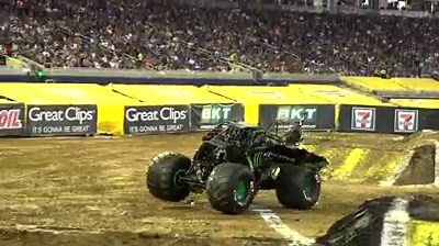 1M views · 1K reactions | Go BIG or go home! Monster Energy driver Todd LeDuc didn't hold anything back this weekend in Miami!  | Monster Jam | Facebook