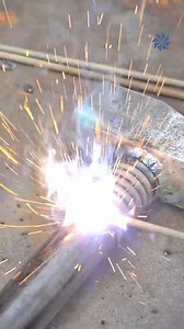 11K views · 39 reactions | Make hammer handles from springs Credit @lezantinh | Solin Tips | Facebook