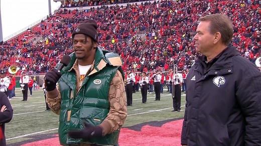 "You guys have been with me every step of the way. I just can't thank you guys enough. I wouldn't want to go to any other school." Lamar's full speech from today's ceremony. #GoCards | Louisville Cardinals