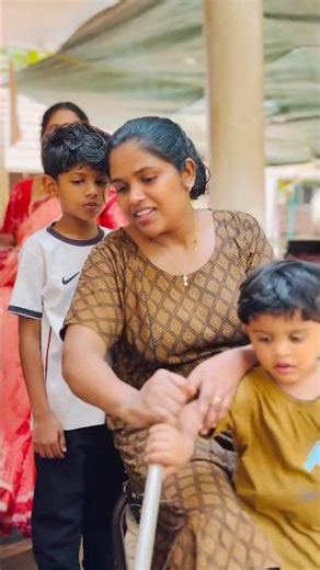 Oil making with ma cutees🥰#shortvideo #shortsfeed #short#love