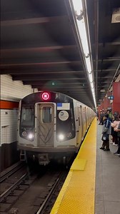 M Train Arriving at 47-50th Street Rockefeller Center (12/1/25)