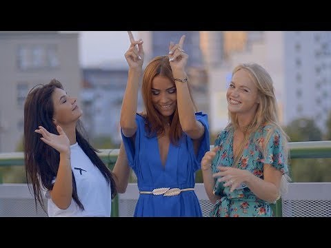 S Hudbou Vesmírnou - No a čo