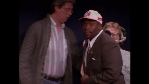 Bucs select Warren Sapp with No. 12 pick in 1995 draft