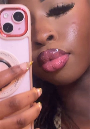 Stunning Gold Dress Ideas for Your Next Party