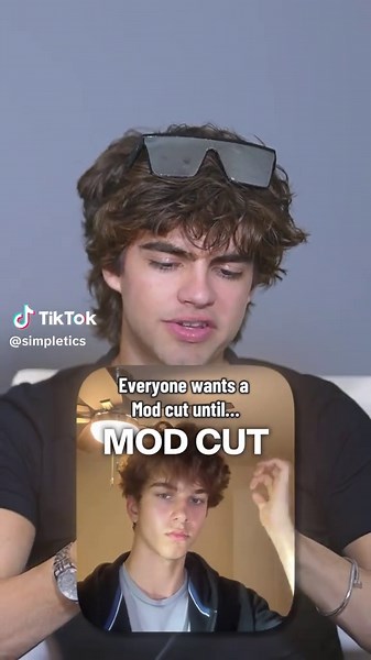 Holy flat hair #modcut #simpletic | Mod Cut