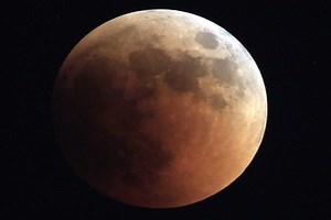 Lunar Eclipse 2018 NASA’s LIVE Streaming online in India: When and how to watch Super Blue Blood moon on TV