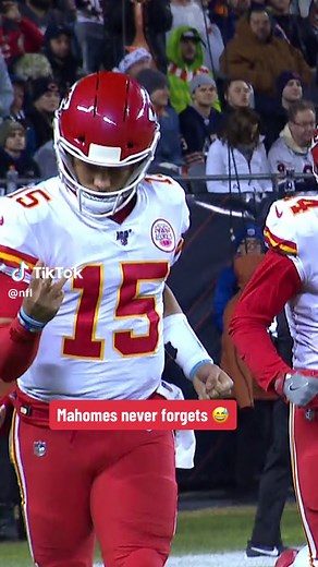 the 10th overall pick of the 2017 draft had to remind everyone 😅 #patrickmahomes #kansascitychiefs #nfl