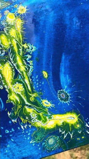 This Blue Abstract Painting Was Created by Pure Instinct 💙 #art