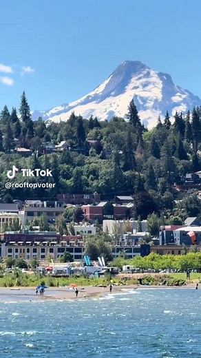 Hood River, Oregon, nestled in the scenic Columbia River Gorge, is a vibrant city renowned for its outdoor activities and thriving food and beverage scene. It's particularly famous as the