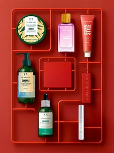 Bag check? Emotional check? Cart check.​ The Mid Year Glow Fest is here and your favourites are going at up to 50% off*.​ Click fast, they won’t last.​ 🥰Bath and Body Care​ 🥰Skincare​ 🥰Haircare​ 🥰Fragrances​ 🥰Makeup​ *T&C Apply Shop via https://bit.ly/FB_JULYEOSS25 or call 9-7042004412 for same-day home delivery. Download the App Now! (The Body Shop India, TBS India, Cruelty Free, Skincare Essentials, Bodycare, Self care, Beauty Sale, Mid Year Sale, Sale Alert, Beauty Deals, Scrub, Camomile