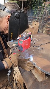 TEST DU POSTE FRONIUS🔥🤔 #astuce #bricolage #test Pour ceux qui veulent en savoir plus: 🔥Ce poste Fronius est proposé à la vente par Soudécoup, dans la vidéo il s'agit de l'Ignis 150, un poste en promo jusqu'à fin Avril à 569€ht. ✅️Si vous êtes intéressé, contactez de notre part Gilles de la société Soudécoup au 06 58 21 68 01, il est top et arrangeant !😍 | Salut C'est Jacques