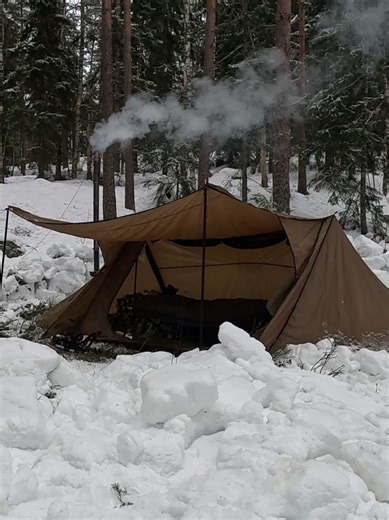 A Morning at Camp in 8 Seconds